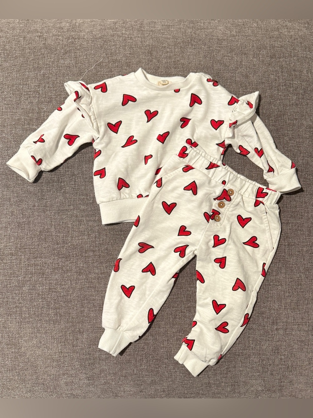 Jessica Simpson Heart-Print Set - White with Red Hearts 12m
